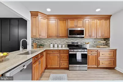 84 Five Crown Royal, Marlton, NJ 08053 - Photo 2