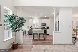 27 Compass Cir, Mount Laurel, NJ 08054 - Photo 10