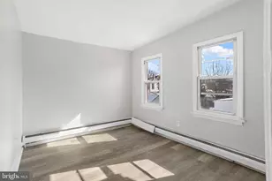 415 Wood St, Burlington, NJ 08016 - Photo 14