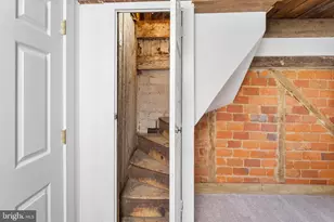 46 2nd St, Bordentown, NJ 08505 - Photo 26