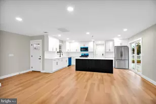 1 Hawley Pl, Willingboro, NJ 08046 - Photo 8