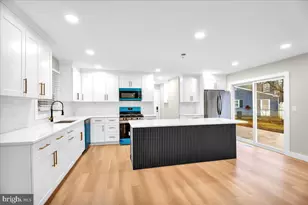 1 Hawley Pl, Willingboro, NJ 08046 - Photo 10