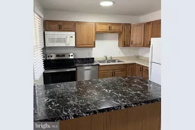 914 Garnet Drive, Burlington, NJ 08016 - Photo 2