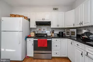 127 Chaucer Rd, Mount Laurel, NJ 08054 - Photo 28