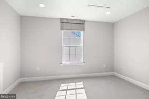 3 Montclaire Rd, Medford, NJ 08055 - Photo 18