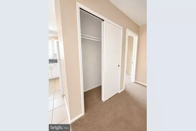 13 Florence Tollgate #6, Burlington, NJ 08016 - Photo 6