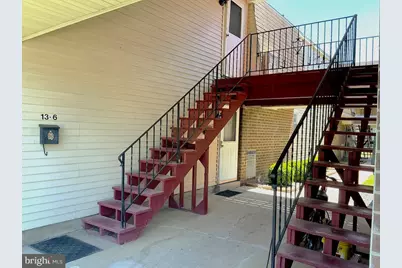 13 Florence Tollgate #6, Burlington, NJ 08016 - Photo 2