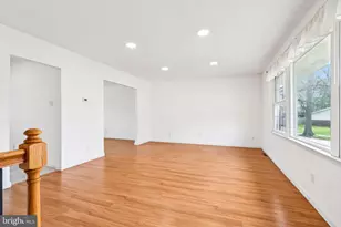 101 Leeds Rd, Mount Laurel, NJ 08054 - Photo 10