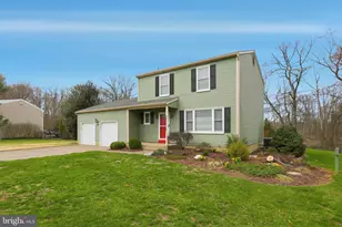 26 Tall Timber Ln, Burlington, NJ 08016 - Photo 2