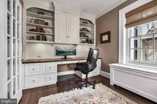 201 E Oak Ave, Moorestown, NJ 08057 - Photo 10