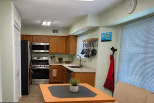 24 Mystic Way, Burlington, NJ 08016 - Photo 2