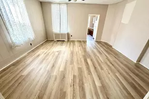 19 4th Ave, Florence, NJ 08554 - Photo 6