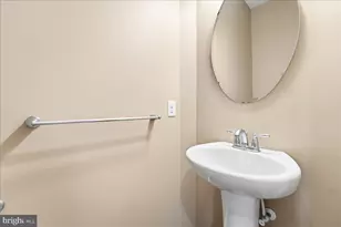 704 Varga Cir, Florence, NJ 08518 - Photo 12