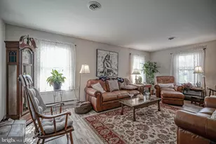 39 Marlborough Dr, Southampton, NJ 08088 - Photo 14