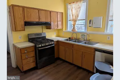 15 Washington Street, Mount Holly, NJ 08060 - Photo 6