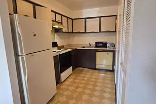 1100 Harbour Dr, Palmyra, NJ 08065 - Photo 2