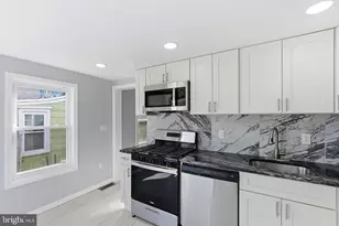 217 W Union St, Burlington, NJ 08016 - Photo 8