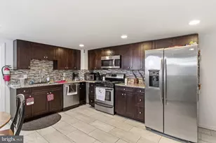 233 Ellis St, Burlington, NJ 08016 - Photo 8