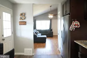 856 Woodlane Rd, Mount Holly, NJ 08060 - Photo 4