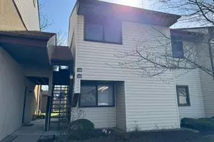 16 E Daisy Ln, Mount Laurel, NJ 08054 - Photo 1