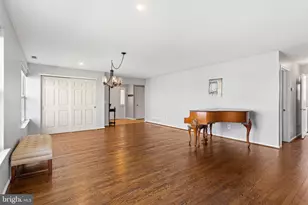 303 Moonseed Pl, Mount Laurel, NJ 08054 - Photo 10
