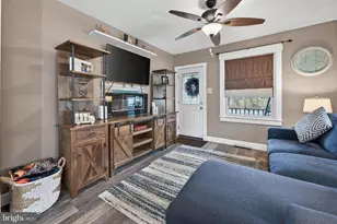 27 Arneys Mt Rd, Pemberton, NJ 08068 - Photo 4