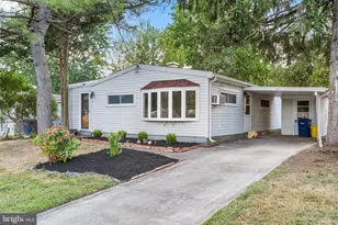 223 Ruth Ave, Maple Shade, NJ 08052 - Photo 2