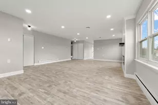 2 Farrington Ct, Southampton, NJ 08088 - Photo 8