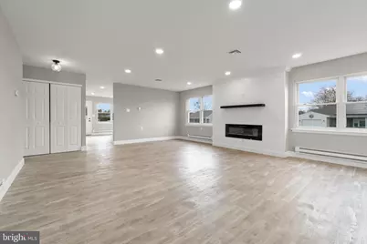 2 Farrington Court, Southampton, NJ 08088 - Photo 6