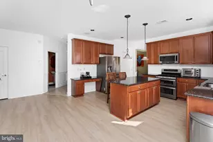 62 Meadow Run Rd, Bordentown, NJ 08505 - Photo 18