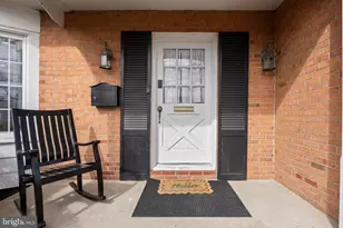 2105 Chestnut Hill Dr, Cinnaminson, NJ 08077 - Photo 4