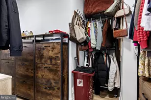 2105 Chestnut Hill Dr, Cinnaminson, NJ 08077 - Photo 18