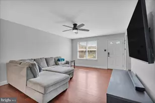 2061 Harbour Dr, Palmyra, NJ 08065 - Photo 4