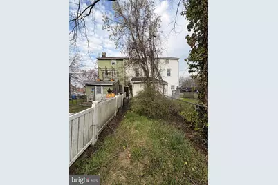 507 Lawrence Street, Burlington, NJ 08016 - Photo 2