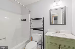 15 E Daisy Ln, Mount Laurel, NJ 08054 - Photo 8