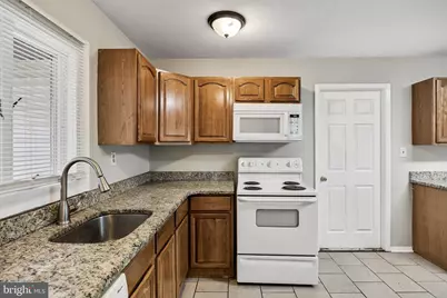 47 Holstone Lane, Willingboro, NJ 08046 - Photo 10