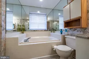 111 Sandhurst Dr, Mount Laurel, NJ 08054 - Photo 44