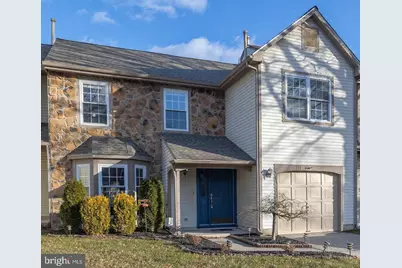 111 Sandhurst Drive, Mount Laurel, NJ 08054 - Photo 2