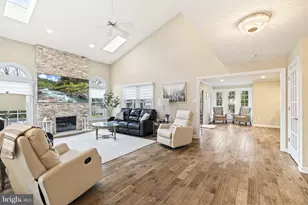 1 Broadacre Ct, Mount Laurel, NJ 08054 - Photo 14