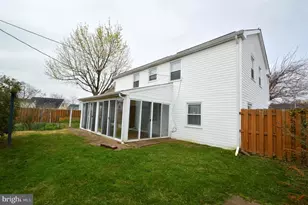 8 Holton Ln, Willingboro, NJ 08046 - Photo 32