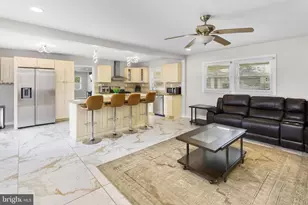 10 Thornhill Ct, Willingboro, NJ 08046 - Photo 1
