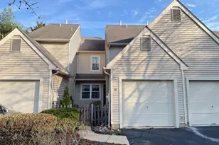 100 Woodlake Dr, Marlton, NJ 08053 - Photo 4