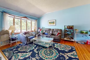 28 Washington Ave, Beverly, NJ 08010 - Photo 8