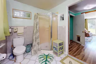 28 Washington Ave, Beverly, NJ 08010 - Photo 10