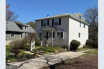 431 N Forklanding Road, Maple Shade, NJ 08052 - Photo 2