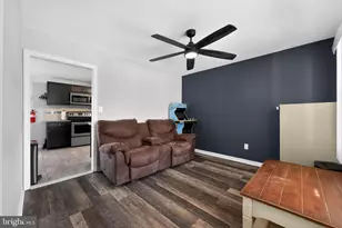 42 Plumtree Ln, Willingboro, NJ 08046 - Photo 14