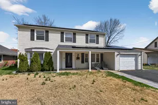 42 Plumtree Ln, Willingboro, NJ 08046 - Photo 2