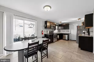 42 Plumtree Ln, Willingboro, NJ 08046 - Photo 8