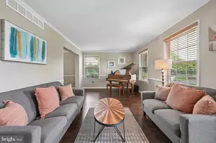 11 Amberfield Dr, Delran, NJ 08075 - Photo 6