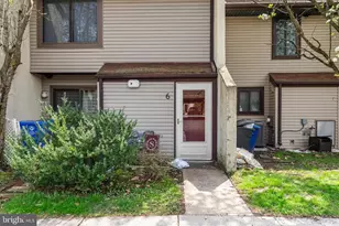 6 W Azalea Ln, Mount Laurel, NJ 08054 - Photo 1